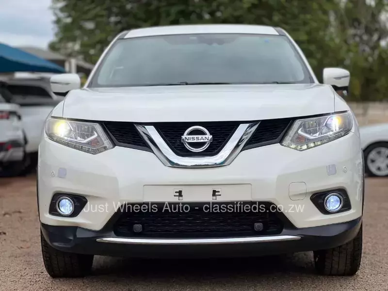 Nissan X-Trail 2015