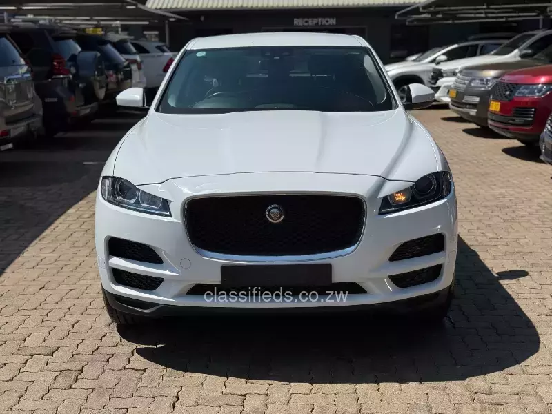 Jaguar F-Pace 2017