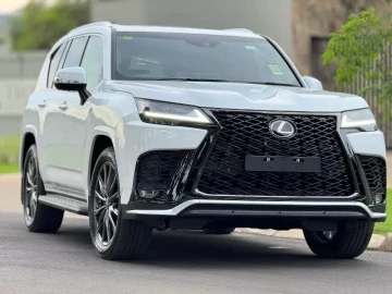 Lexus LX 2023