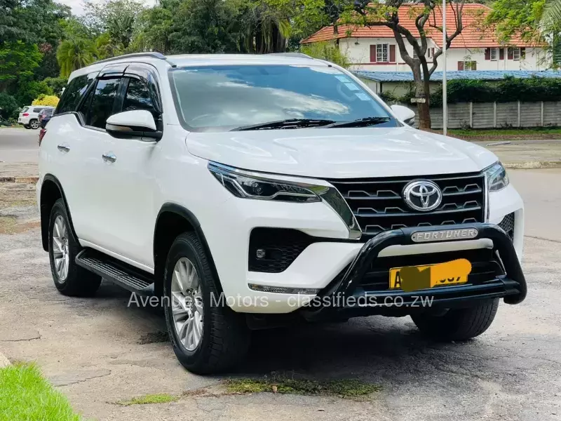 Toyota Fortuner 2021