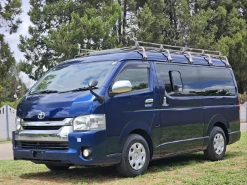 Toyota Hiace 2016