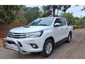 Toyota Hilux 2016