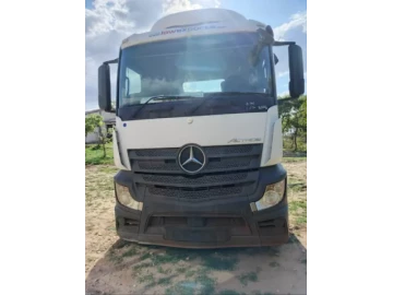 Mercedes Benz Actros 2015