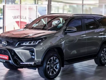 Toyota Fortuner 2024