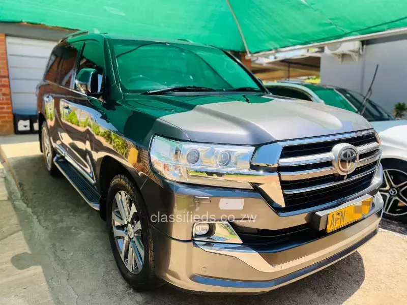 Toyota Land Cruiser 2020