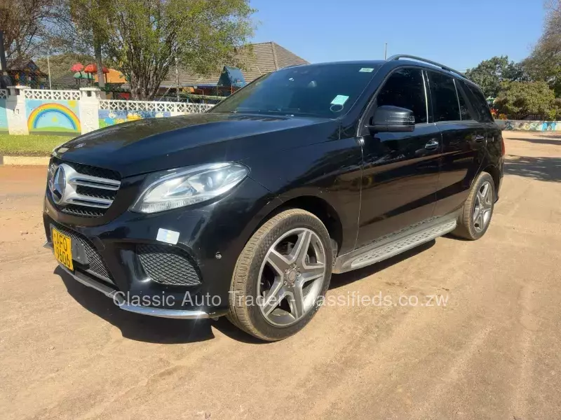 Mercedes Benz GLE 2015