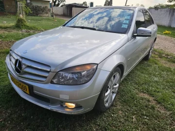 Mercedes Benz C-Class 2009