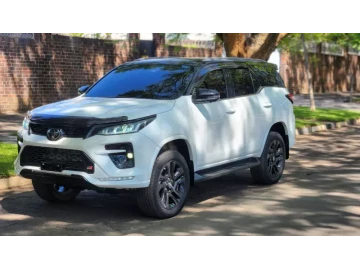 Toyota Fortuner 2023