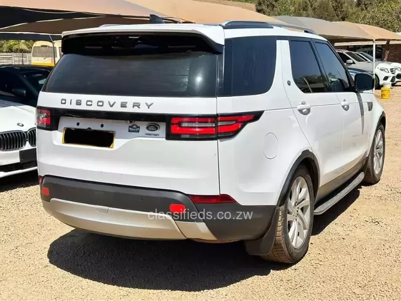 Land Rover Discovery 2019