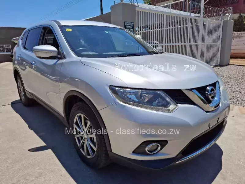 Nissan X-Trail 2015