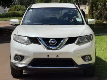 Nissan X-Trail 2015