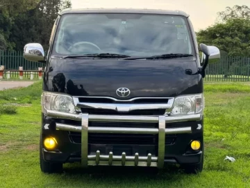 Toyota Hiace 2014