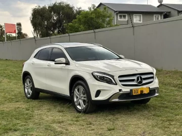 Mercedes Benz GLA 2017