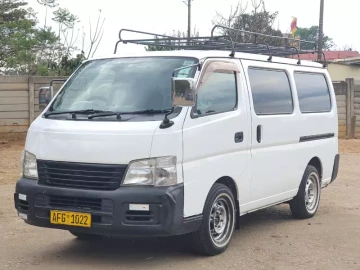 Nissan Caravan 2005