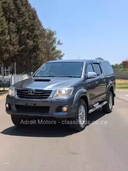 Toyota Hilux 2013