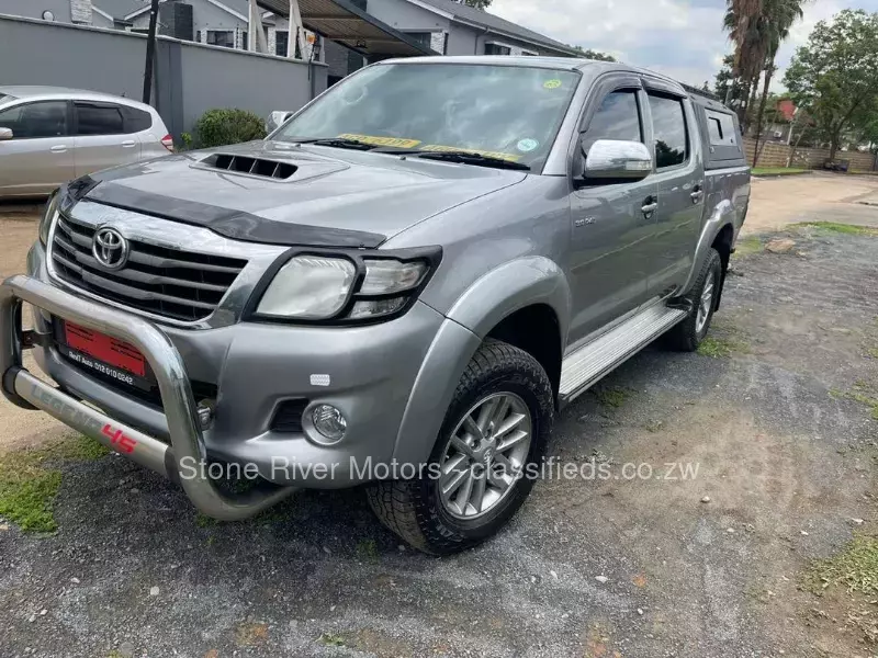 Toyota Hilux 2015