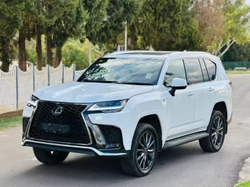 Lexus LX 2023