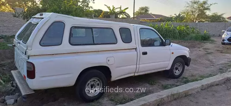 Toyota Hilux 2.4D 2004