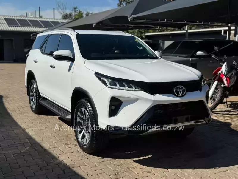 Toyota Fortuner 2024