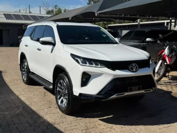 Toyota Fortuner 2024