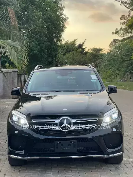 Mercedes Benz GLE 2015