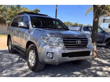 Toyota Land Cruiser 2010