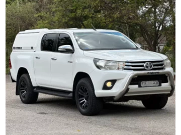 Toyota Hilux 2016