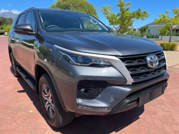 Toyota Fortuner 2022