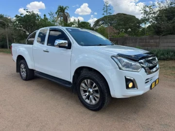 Isuzu KB300 2017