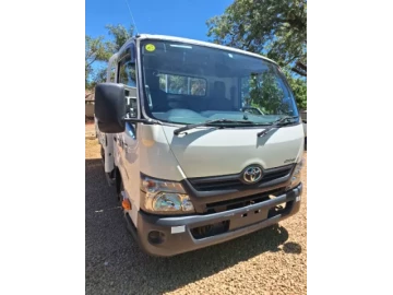 Toyota Dyna 2017