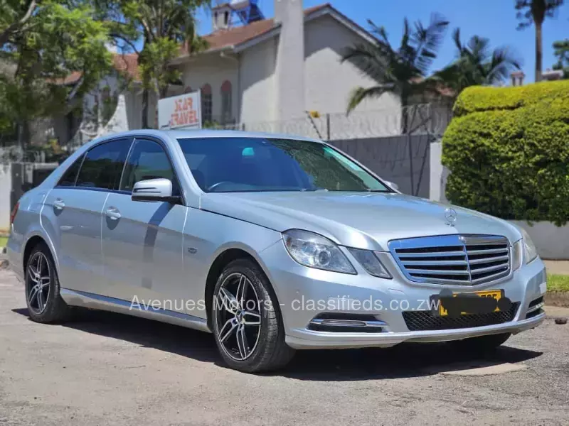 Mercedes Benz E-Class 2010