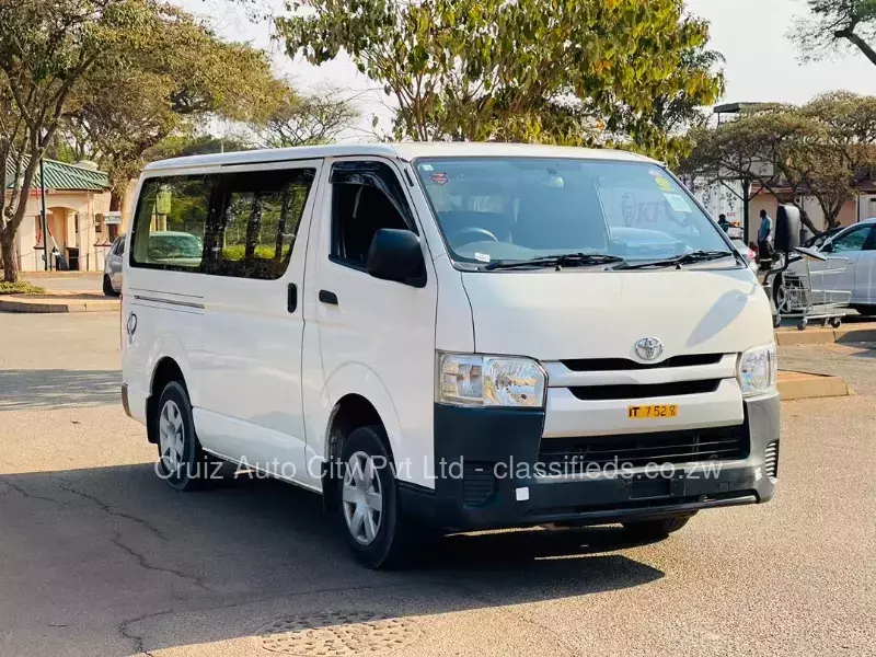 Toyota Hiace Quantum 2016