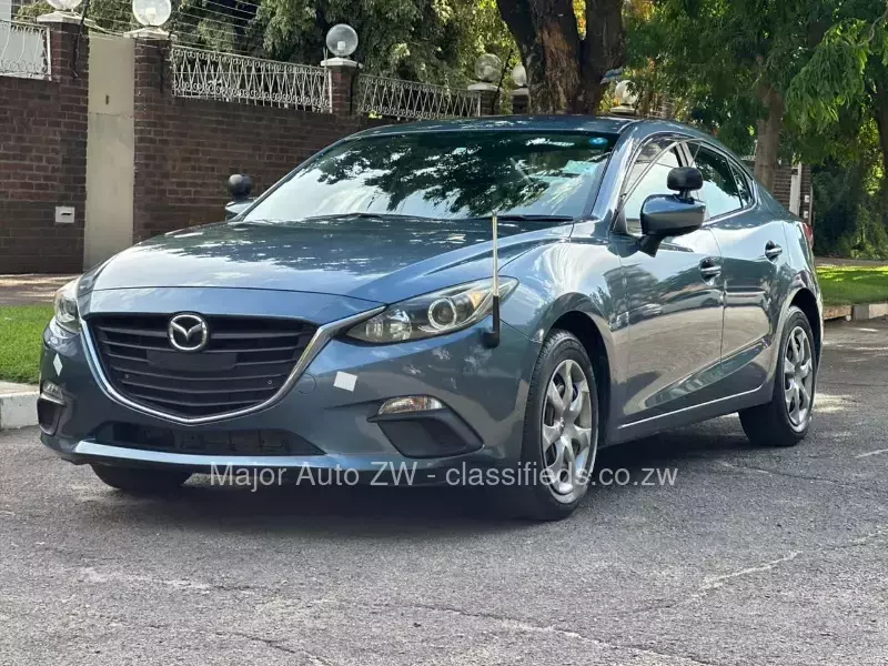 Mazda Axela 2015