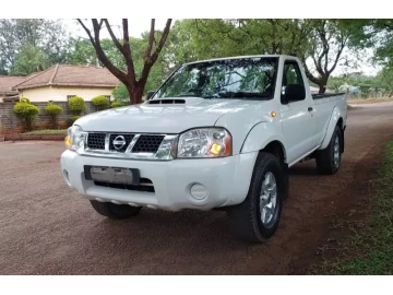 Nissan NP300 2015