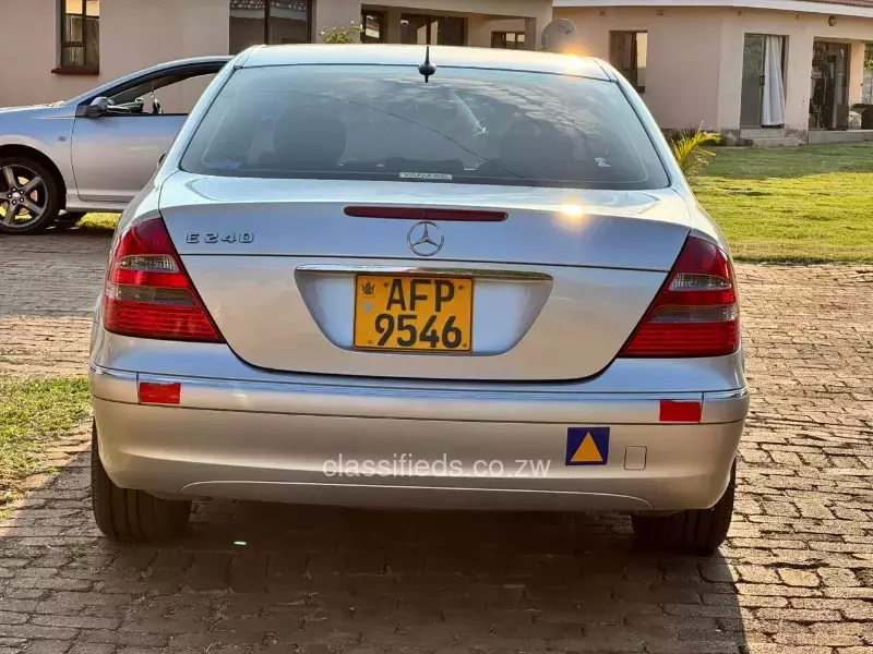 Mercedes Benz E-Class 2007