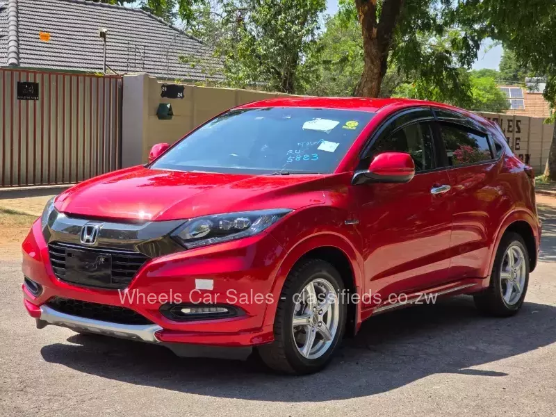 Honda Vezel 2016