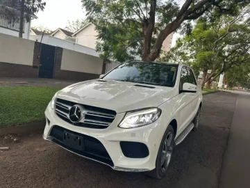 Mercedes Benz GLE 2015