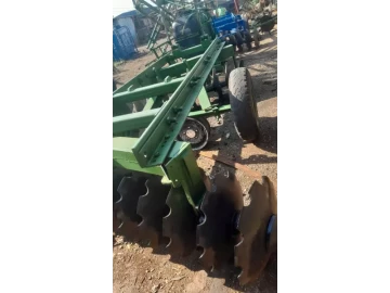 Disc harrows