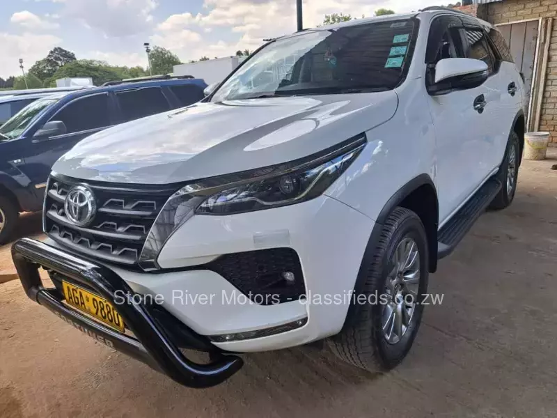 Toyota Fortuner 2021