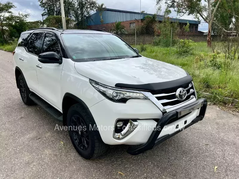 Toyota Fortuner 2020