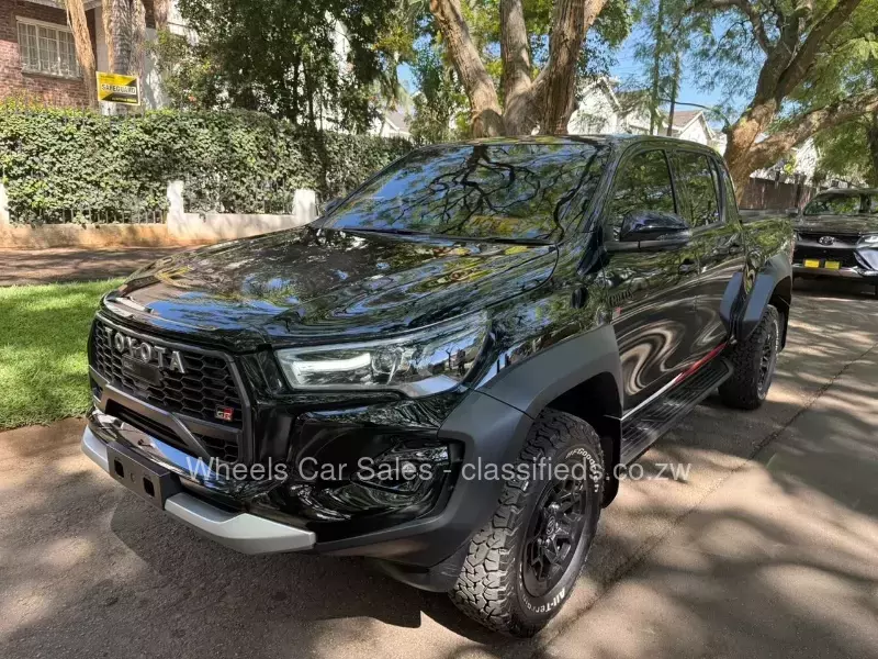 Toyota Hilux 2024