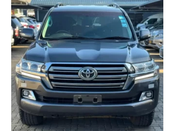 Toyota Land Cruiser 2020