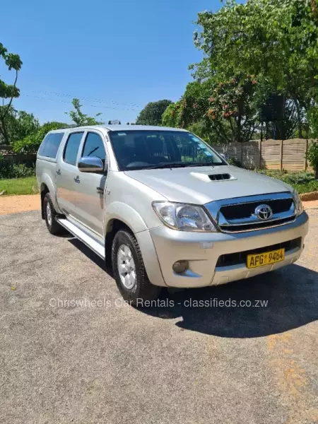 Double Cabs: Toyota Hilux D4D, Isuzu D-max