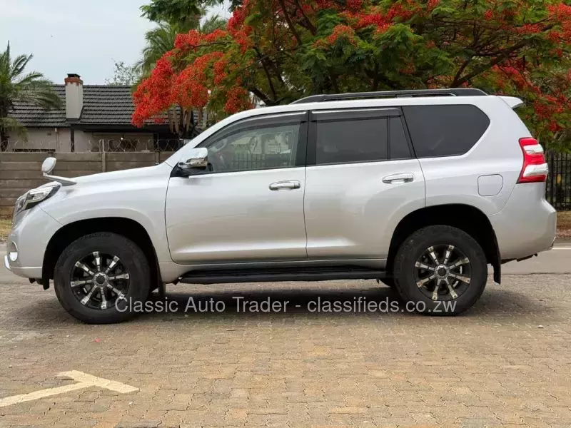 Toyota Prado 2016