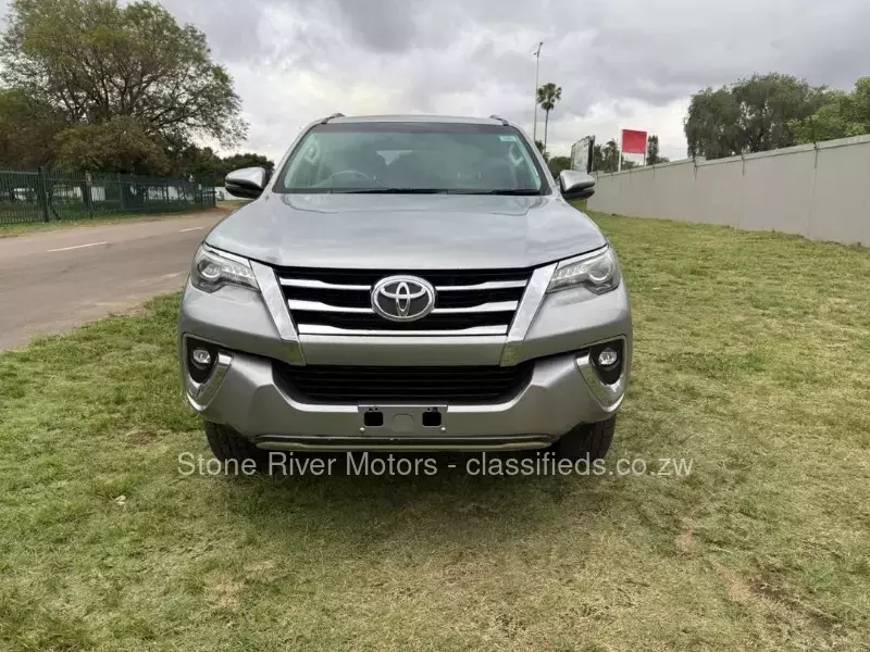 Toyota Fortuner 2020