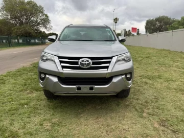 Toyota Fortuner 2020