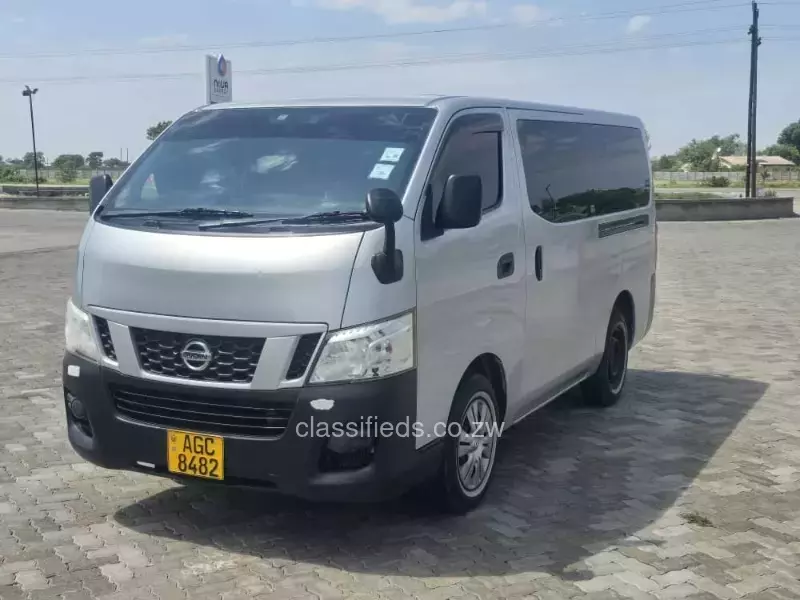 Nissan NV350 2014