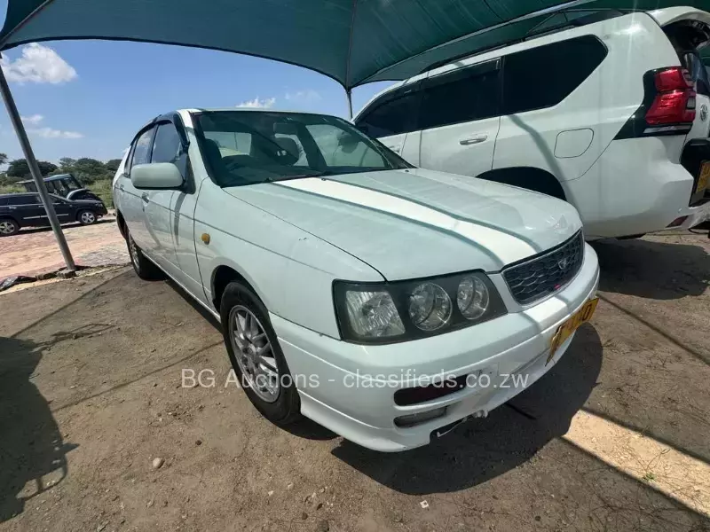 Nissan Bluebird Sylphy 2010