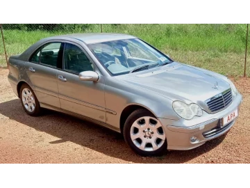 Mercedes Benz C-Class 2004