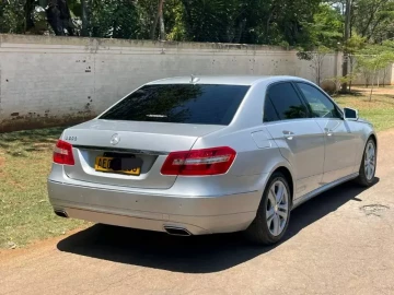 Mercedes Benz E-Class 2012